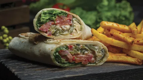 Pairing Shawarma with Drinks: Recommendations for the Perfect Beverage to Accompany Your Shawarma